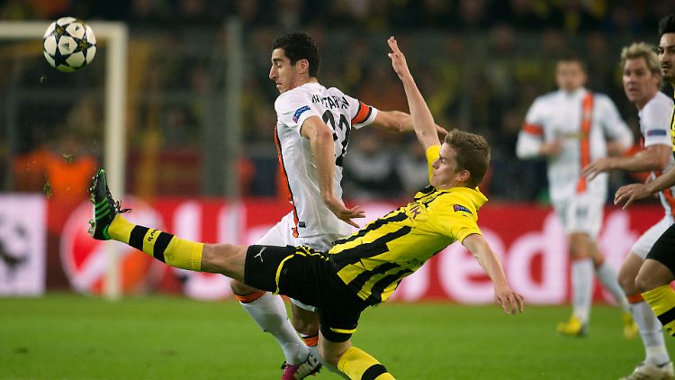 Henrich Mchitarjan von Schachtjor Donezk wäre kein günstiger Ersatz für Mario Götze, aber ein torgefährlicher.