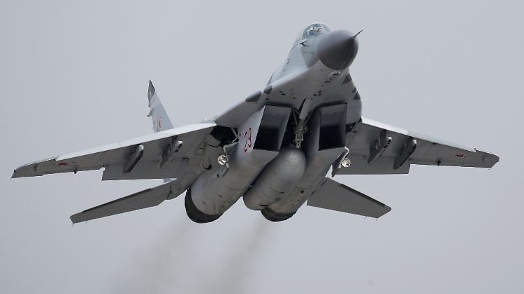 Die MiG-29 flog noch im Mai 2010 bei der Parade zum "Tag des Sieges" in Moskau.