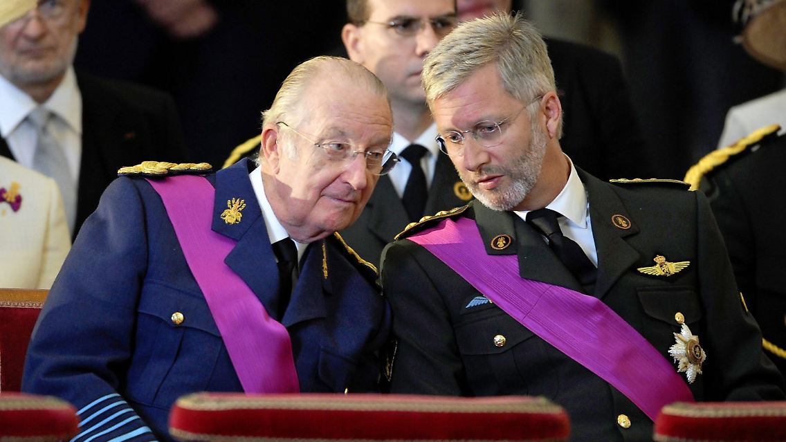 Philippe gilt als zurückhaltend, ist beim belgischen Volk jedoch beliebter als sein Vater.