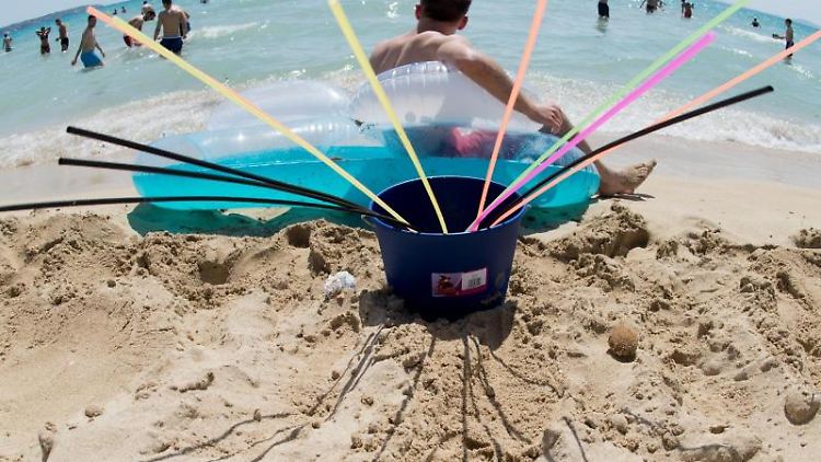 Eimersaufen auf Mallorca: Auf der Lieblingsinsel der Deutschen sorgten zu Beginn der Hochsaison Negativschlagzeilen für Aufregung.