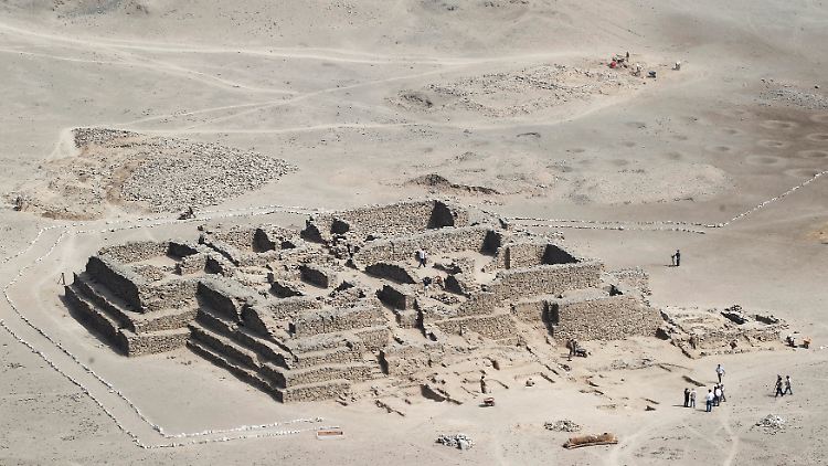 Im präinkaischen Komplex von "El Paraíso" wurden bereits 12 Pyramiden gefunden.