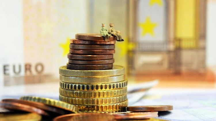 Interessant sind freiwillige Beiträge auch für Menschen, die pflichtversichert sind und vorzeitig in den Ruhestand gehen möchten.