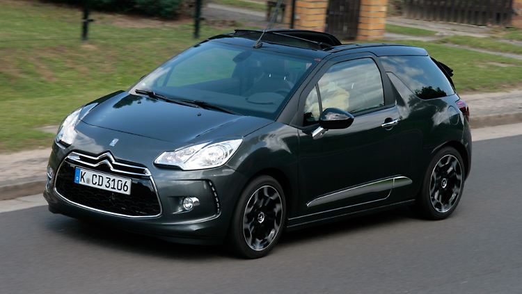 Wer für sein DS3 Cabrio 17-Zoll-Leichtmetallfelgen möchte, muss 500 Euro extra berappen.