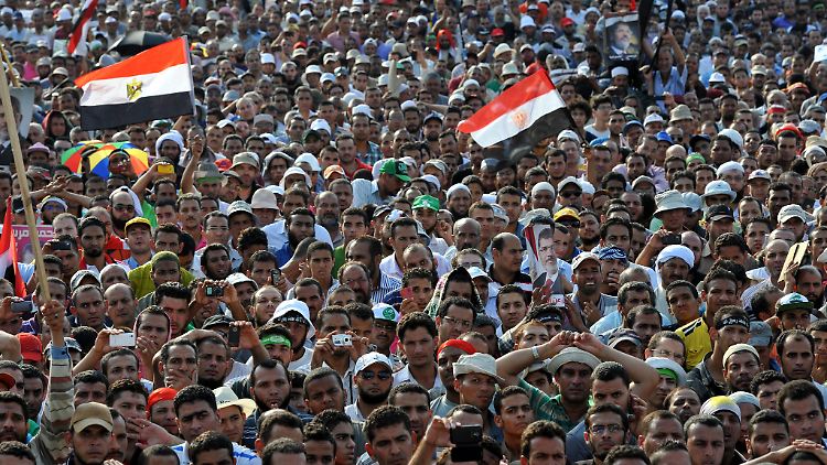 Die Lage in Ägypten bleibt angespannt, die Preissituation beim Rohöl ebenfalls.