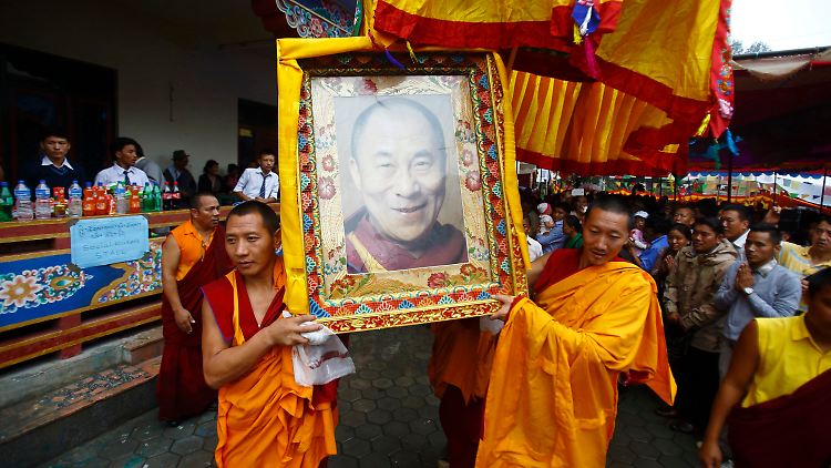 Bei den Feiern zum Geburtstag des Dalai Lama.