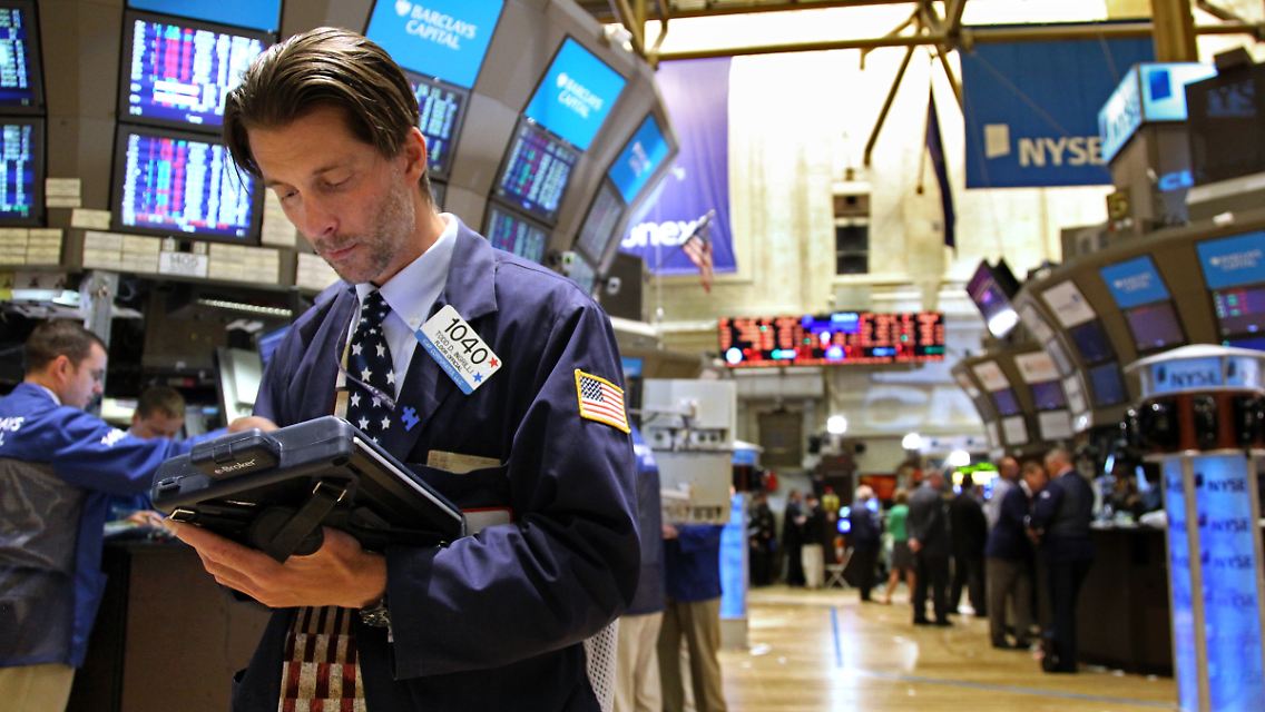 Wall_Street_NYCR202.jpg8821156402158326898.jpg