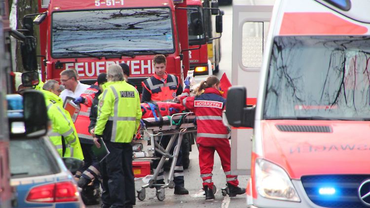 Immer noch sterben etwa zehn Menschen täglich im Straßenverkehr.