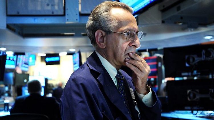 Was er wohl sagen wird - Wall Street wartet auf Fed-Protokolle und Bernanke-Äußerungen.