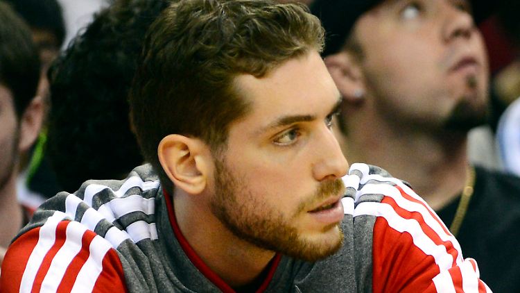 Bisher war Ohlbrecht in der NBA vor allem auf der Bank zu finden.