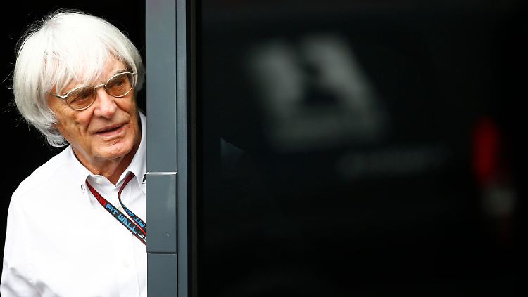 "Ich habe mit meinen Anwälten gesprochen, sie haben eine Anklageschrift erhalten": Bernie Ecclestone.