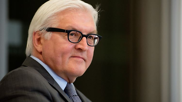 Frank-Walter Steinmeier war Kanzleramtschef unter Gerhard Schröder und Außenminister in der Großen Koalition unter Angela Merkel.
