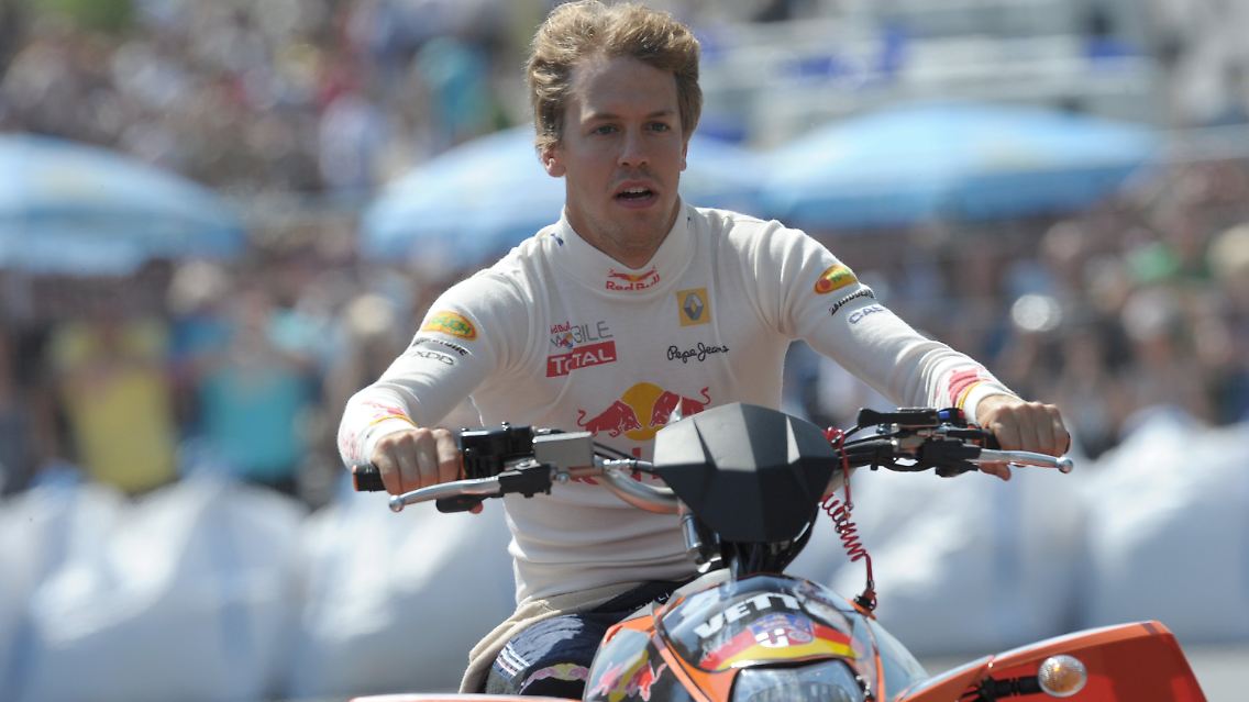 Bisweilen auf dem Quad: Sebastian Vettel. Am Wochenende steigt er wieder in seinen Dienstwagen.