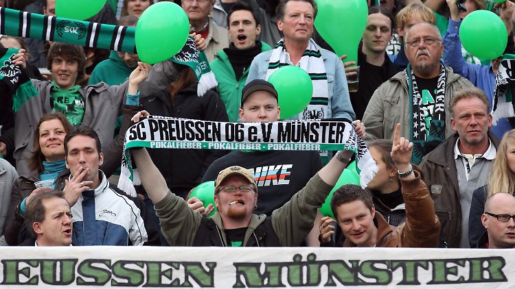 Mit seinem 3:0-Sieg eroberte Preußen Münster vorerst die Tabellenführung in der 3. Liga.