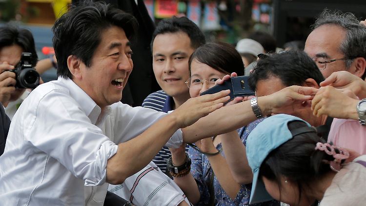Shinzo Abes Kurs verfängt bei den Japanern.
