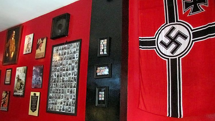 Die Symbole und Bilder sollen alleine dekorativen Zwecken dienen. 