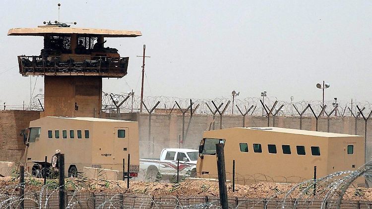 Bei den Angriffen am Montag ist auch das irakische Hochsicherheitsgefängnis Abu Ghoreib erstürmt worden.