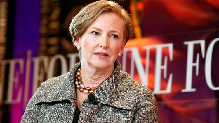 Konzernchefin Ellen Kullman will die Abhängigkeit von Konjunkturschwankungen senken.