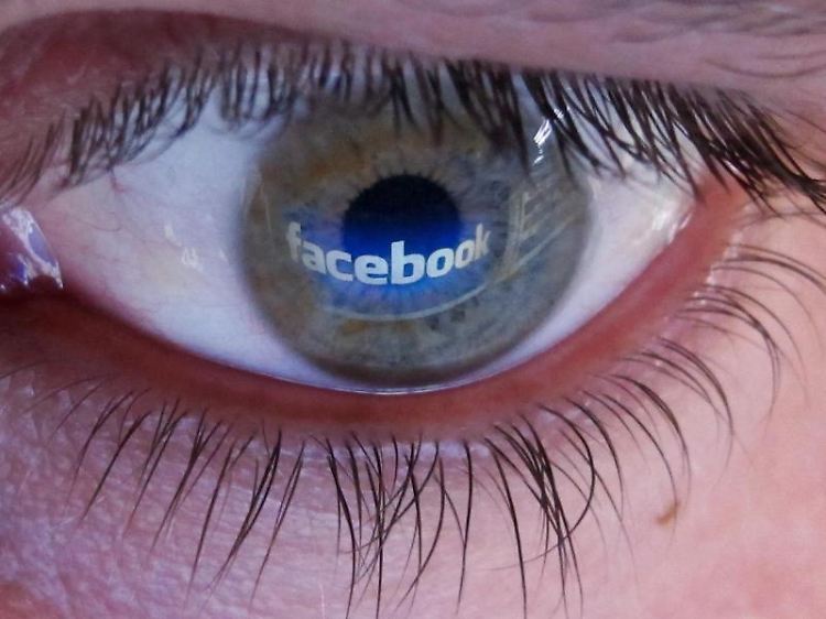 Wer seine Daten bei Facebook und Co. vor neugierigen Blicken schützen will, muss das Konto ganz löschen und nicht nur deaktivieren.