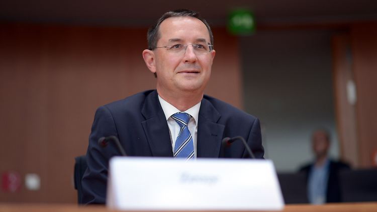 Stéphane Beemelmans verhält sich loyal.