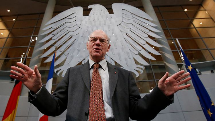 Bei den Bundestagsabgeordneten vor allem wegen seines Humors beliebt: Norbert Lammert.