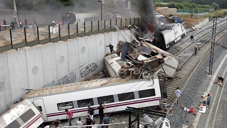 Der Unfall bei Santiago de Compostela war das schwerste Bahnunglück seit 40 Jahren in Spanien.