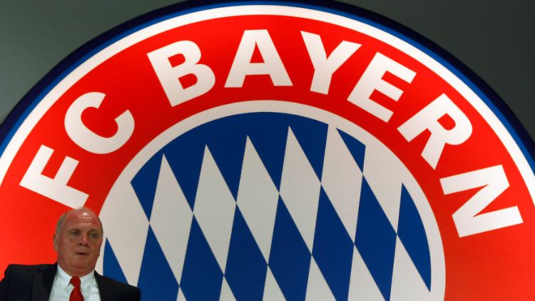 Bayern-Präsident Uli Hoeneß muss wegen seiner Steuerhinterziehung wohl vor Gericht.