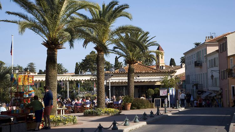 Cap Ferrat: Die Polizei sperrte die Straßen auf der Halbinsel. Der oder die Täter entkamen dennoch.