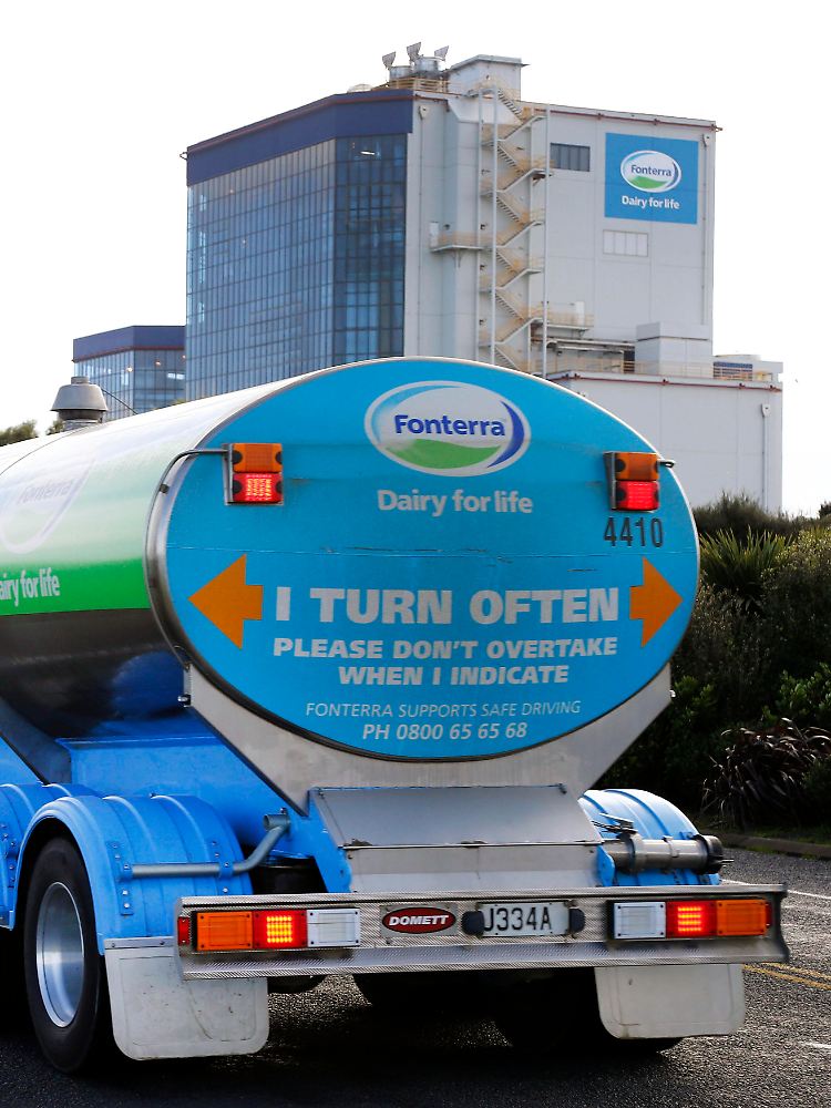 Ein Fonterra-Milchlaster in der Nähe von Hamilton. Das Unternehmen muss nun Vertrauen zurückgewinnen.