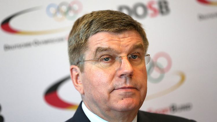 DOSB-Präsident Thomas Bach sieht sich immer noch Vertuschungsvorwürfen ausgesetzt.