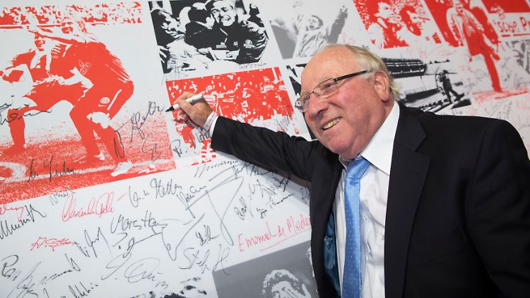 "Ich habe in meinem Kreis, in meiner Zeit keinen kennengelernt, der gedopt hat": Uwe Seeler.