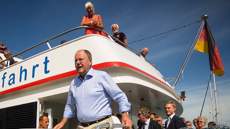Kapitän Steinbrück - davon träumt die geschundene SPD.