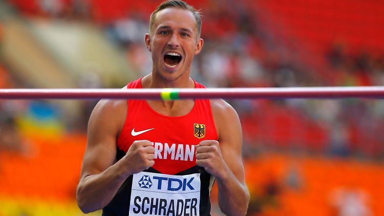 Wäre nach fünf Disziplinen Schluss, wäre Michael Schrader der Gewinner der Bronzemedaille im, nunja, Zehnkampf.