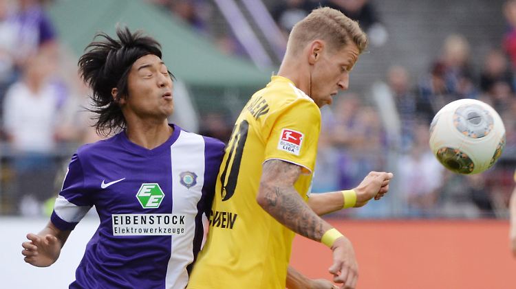 Die "Veilchen" von Erzgebirge Aue holten sich im Heimspiel gegen Aalen ein blaues Auge.