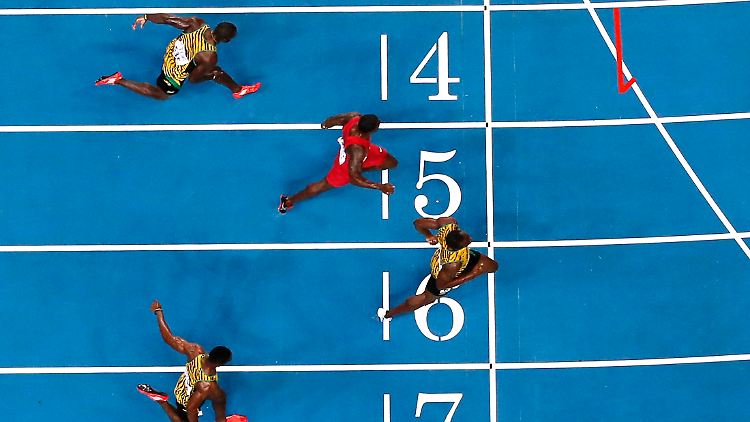 8/100 Sekunden lag Bolt letztlich vor seinem US-Rivalen - im Sprint sind das Welten.