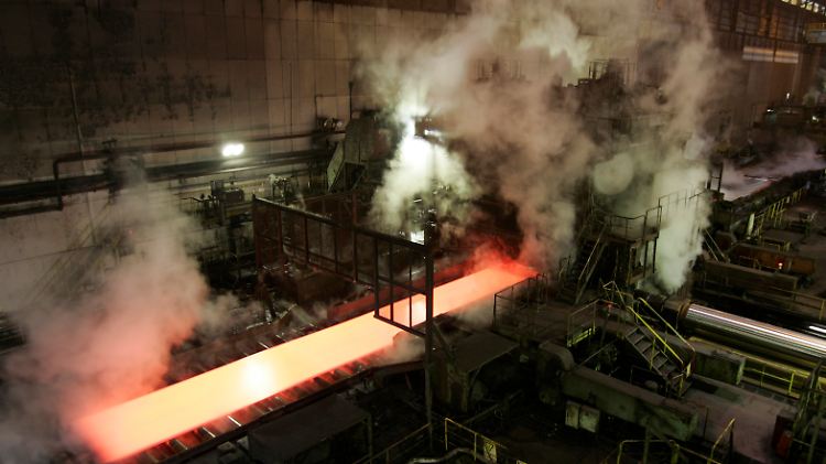 Stahl für Japans Maschinenbau: Die Orderbücher des wichtigen Industriezweigs füllen sich langsamer.