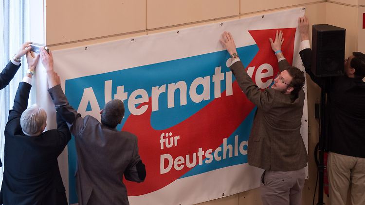 Aufbau statt Abriss: Diese Herren stecken wohl nicht mit der Grünen Jugend unter einer Decke.