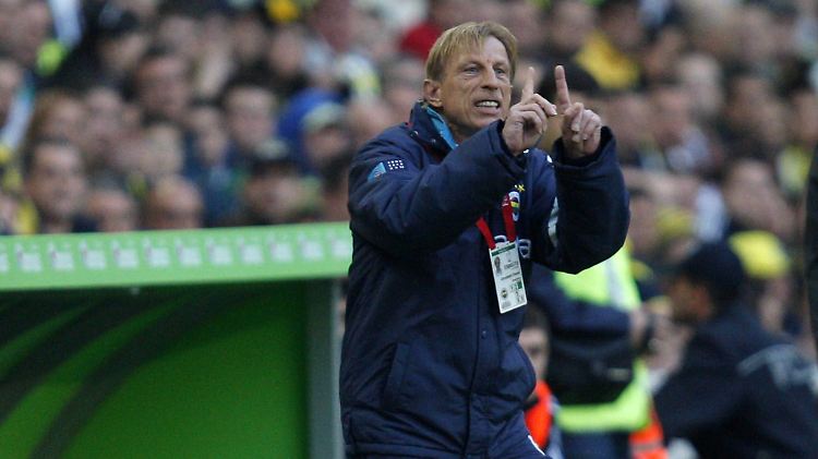 Daums bislang letzter Verein in der Türkei war Fenerbahce Istanbul, wo er in der Saison 2009/2010 arbeitete.