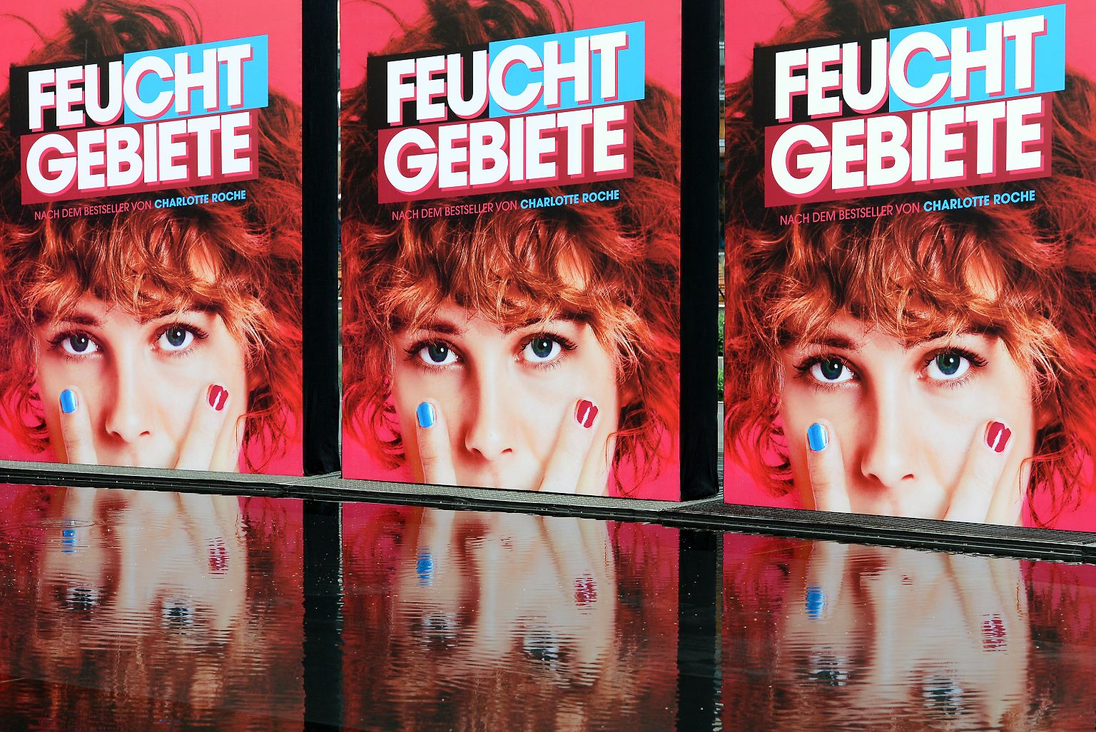 "Feuchtgebiete" lautete - in jeder Hinsicht - das alles überstrahlende Motto am Dienstabend am Potsdamer Platz in Berlin. Und das lag nicht zuletzt ...
