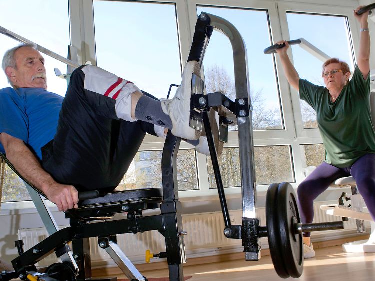 Sport gilt als Jungbrunnen - solange er moderat und regelmäßig betrieben wird.