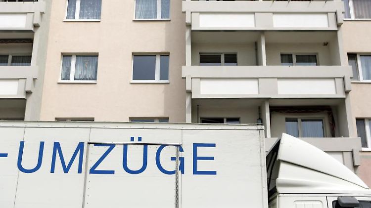 Beteiligt sich der Arbeitgeber an den Umzugskosten, kann man das nicht in der Steuererklärung geltend machen.