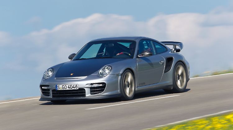 Die Krone der 911-Serie: Der GT2 RS hat den Charakter eines Rundstreckenfahrzeugs.