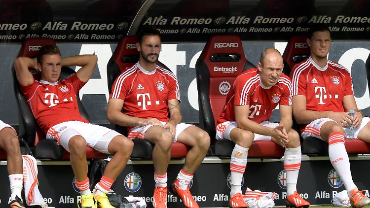 Guardiola lässt einige seiner Stars lange auf ihren Einsatz warten.