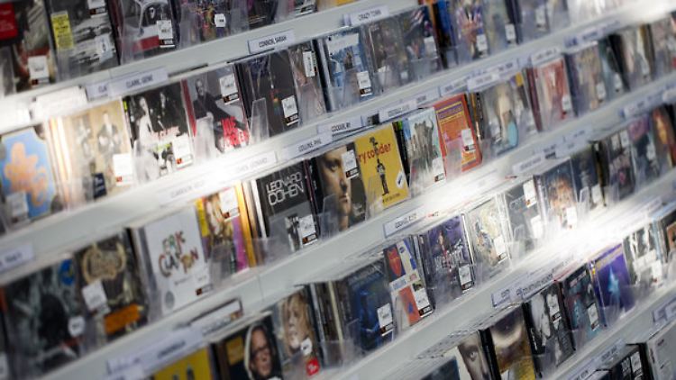 CDs sorgen noch immer für den Löwenanteil der Erlöse.