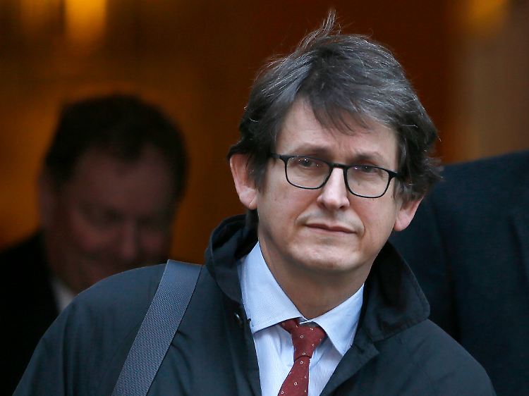 Chefredakteur des "Guardian" Alan Rusbridger nannte das Vorgehen der Geheimdienste "bizarr".