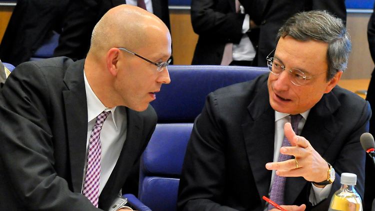 In delikater Mission: Jörg Asmussen reist im Auftrag von EZB-Chef Mario Draghi nach Griechenland (Archivbild).