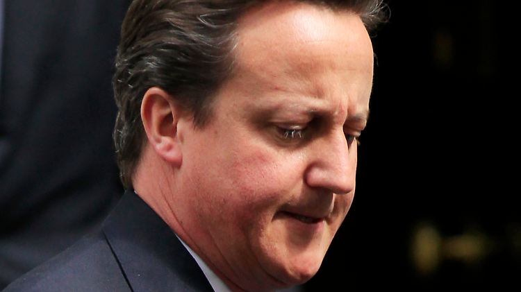 Der britische Premierminister Cameron konnte sich bislang viel erlauben - doch die "Entweihung" des "Guardian" verzeihen ihm seine Landsleute nicht.