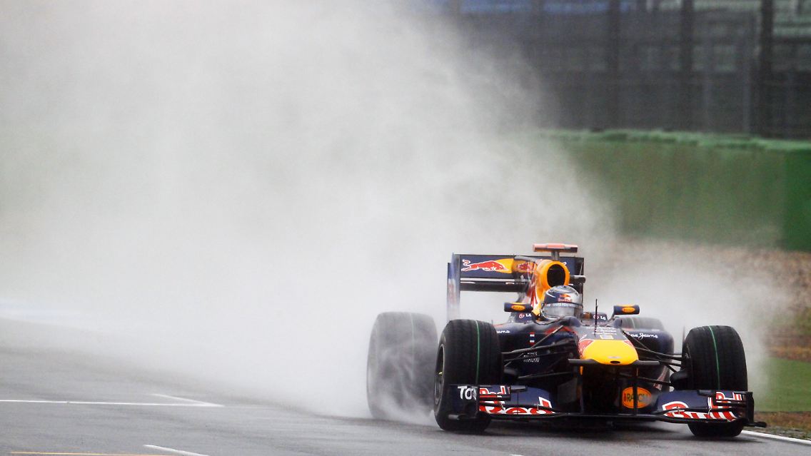 Sebastian Vettel enttäuschte seine Fans im Training nicht.