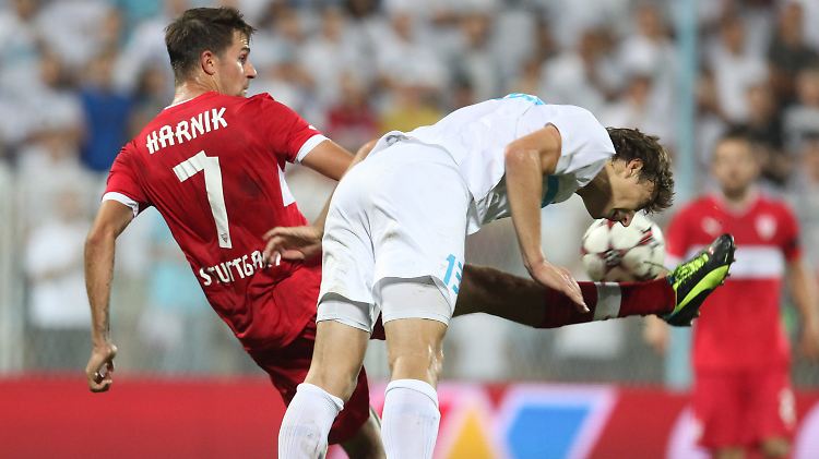 Die Kroaten gaben alles und gingen auch dahin wo es weh tut: Marko Leskovic im Kopfballeinsatz gegen Martin Harnik.