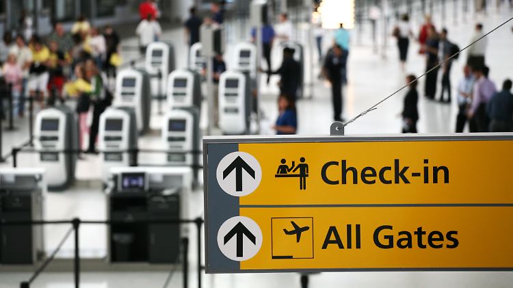 Der Mann wurde auf dem Flughafen JFK verhaftet.