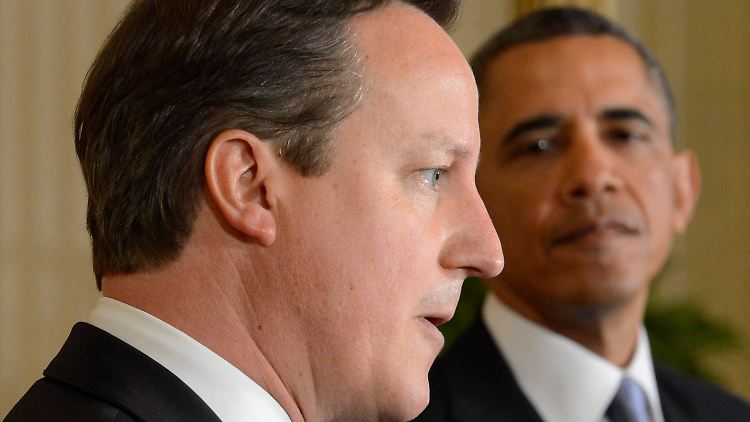 Obama hatte bisher zögerlich auf die Vorwürfe reagiert. Er will sich offenbar erst mit Verbündeten wie Premier Cameron (l.) abstimmen.